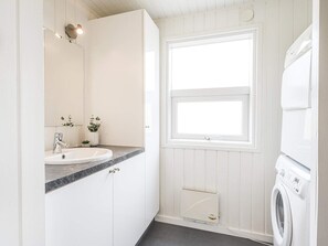 House | Interior - 6 Person Holiday Home in Henne (Henne)