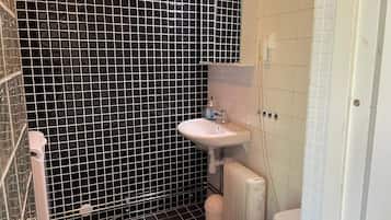 House | Bathroom