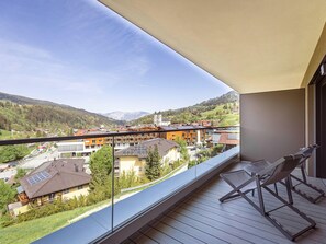 View from property - Holiday Apartment Next to the ski Slope (Hopfgarten im Brixental)