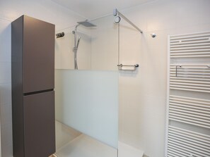 Apartment | Badezimmer