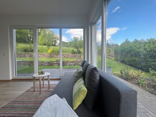 Helle, Moderne Wohnung im Grünen