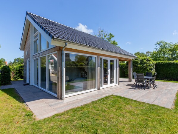 House | Exterior