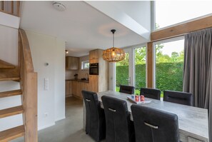House | Tempat makan
