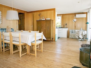 House | Private kitchen - 6 Person Holiday Home in Hesselager (Hesselager)