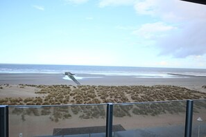 Apartment | Beach - Apartment in Nieuwpoort With Terrace (Nieuwpoort)