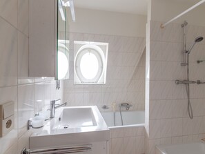 Apartment | Bathroom - Renovated Flat Near Beach (De Haan)