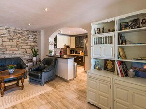 Living area - Villa Lamusica Comfortable Holiday Residence (Svetvincenat)