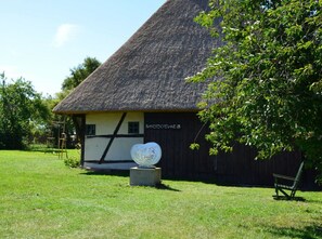 Exterior - Studio Apartment in the Captain's House (Ostseebad Wustrow)