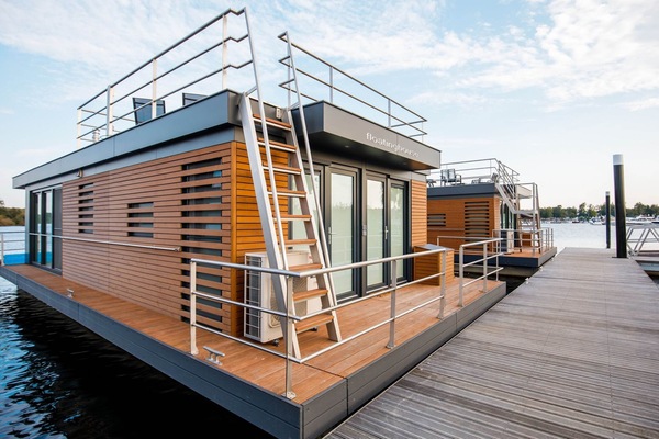Mobile Home | Exterior