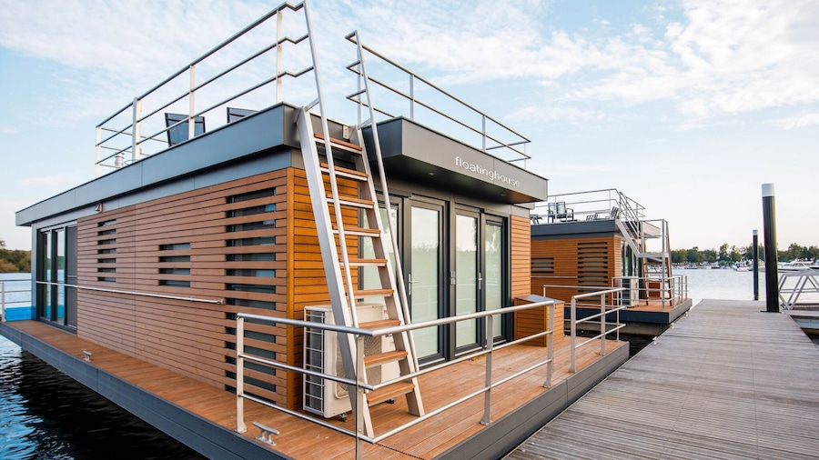 Houseboat in Netherlands Near Holiday Park