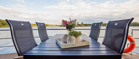 Mobile Home | Balcony