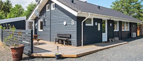 House | Exterior