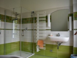 House | Bathroom