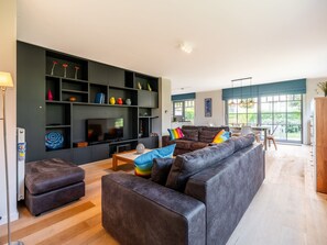 House | Living area