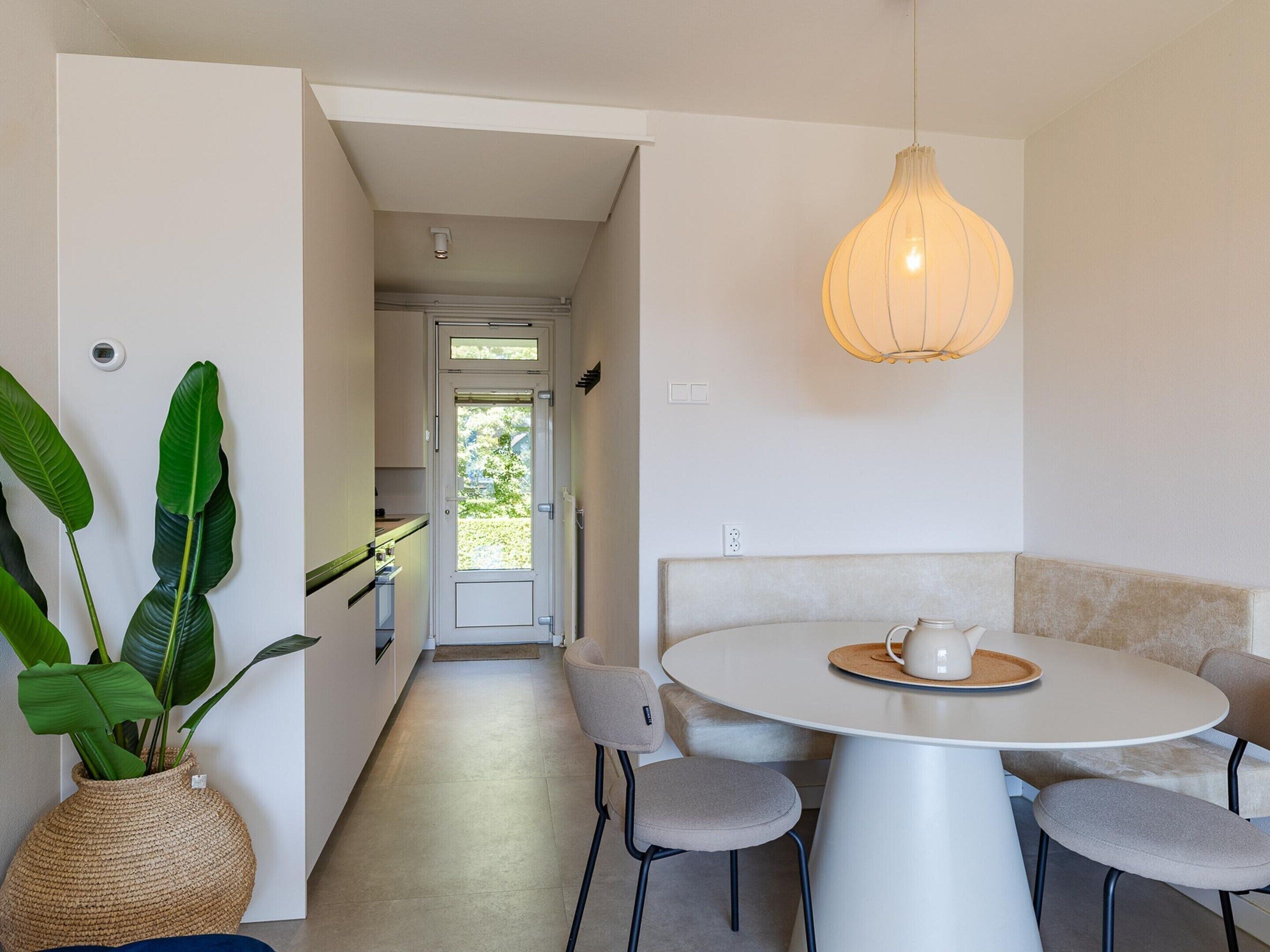 Apartment | Dining