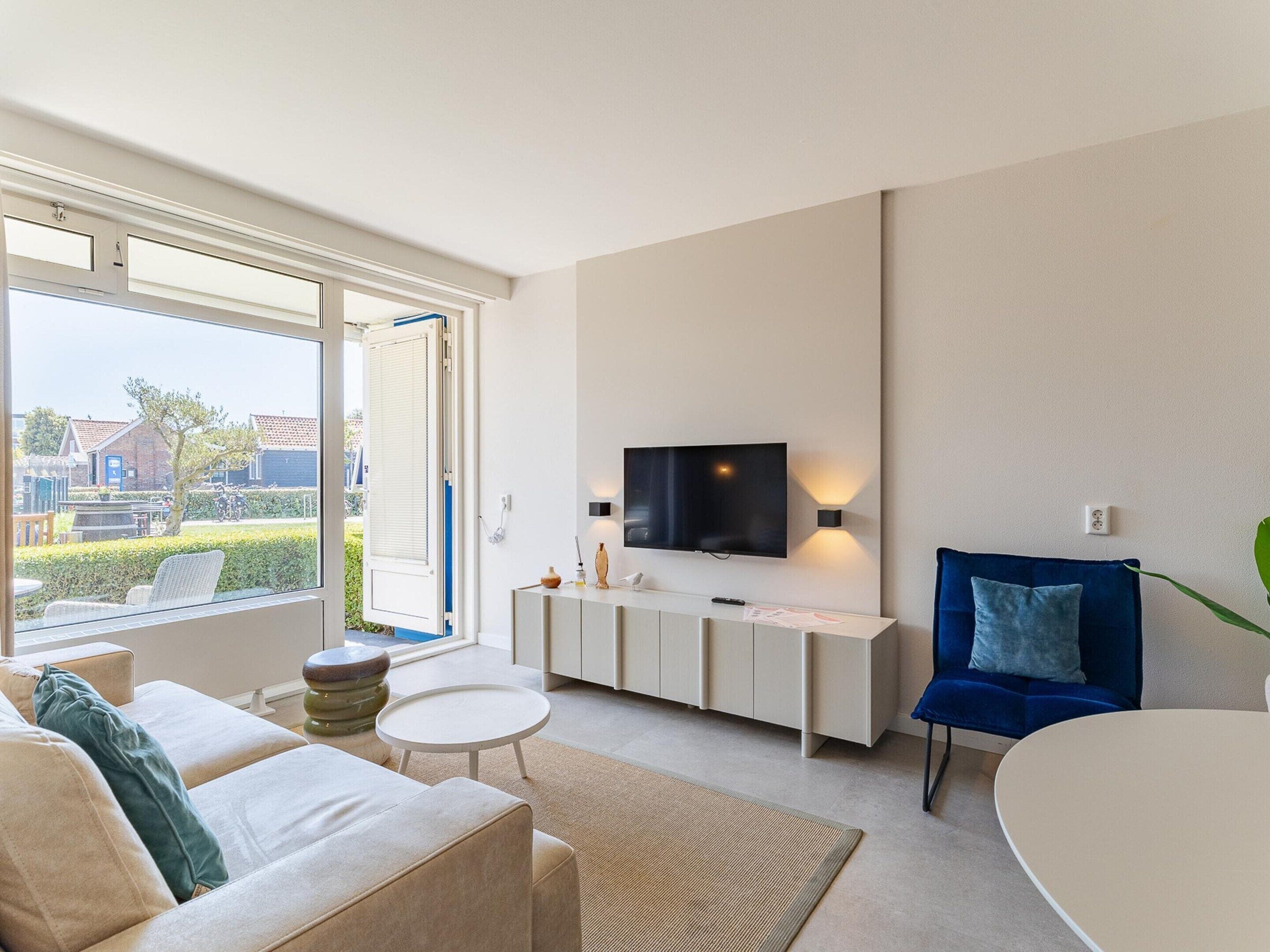 Apartment | Living room