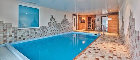 Casa | Piscina | Piscina coperta, piscina all'aperto