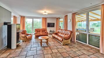 House | Living area | DVD player