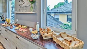 House | Dining