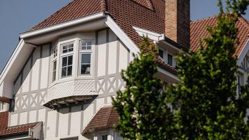 Villa | Exterior