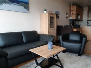 Living area - Ausguck Beach Hotel Comfortable Holiday Residence (Dahme)