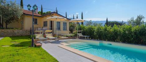 Cottage | Piscina | Piscina all'aperto