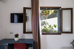 Soundproofing, free WiFi, bed sheets - Sol Y Mar Camere e Appartamenti (Castellammare del Golfo)