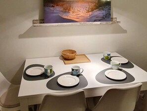 Dining - Holiday Apartment Hajos Koje (Schönberg)