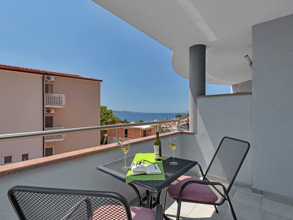 Apartment | View from property - Apartments Villa Juric - Studio Apartment With Balcony - 2 (Baska Voda)