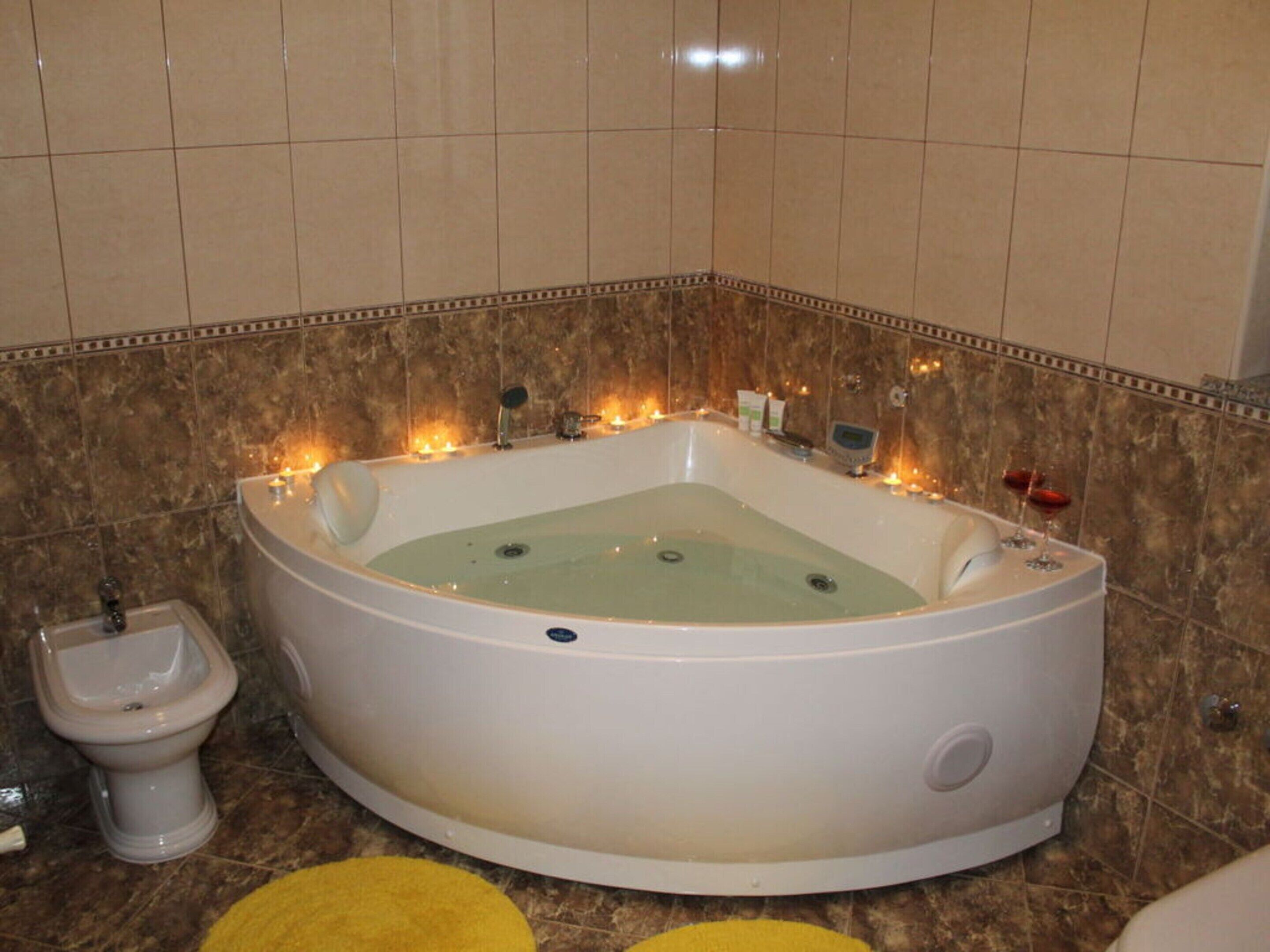 Apartment | Bathroom | Towels