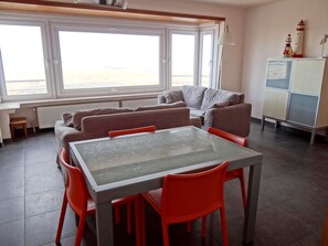 Apartment | Living room - Apartment in Nieuwpoort With Sea Views (Nieuwpoort)