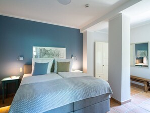 Casa | 3 quartos, ferros/tábuas de passar roupa, individualmente mobiliados