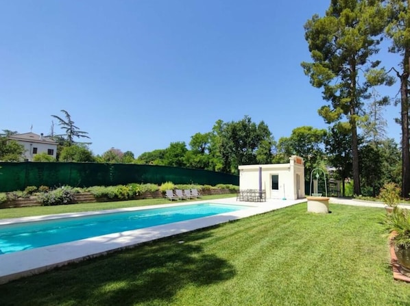 Piscine extérieure