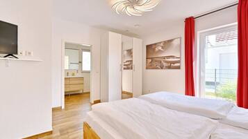 1 bedroom, iron/ironing board