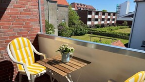 Uklassifisert bilde, 3 av 16, knapp