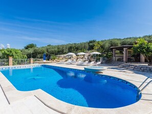 Villa | Pool | Innenpool, Außenpool