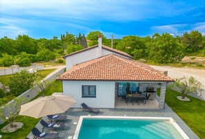 Exterior - Villa Barbara Comfortable Holiday Residence (Svetvincenat)