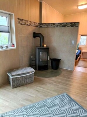 House | Private kitchen | Oven - Oasis Comfortable Holiday Residence (Sudbrookmerland)