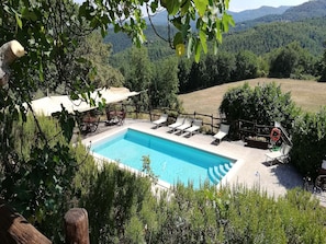 Apartment | Pool | Outdoor pool - Belvilla by OYO Holiday Home on a Farm in Anghiari (Anghiari)