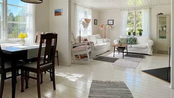 House | Dining