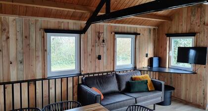 Spacious Nature Retreat