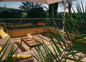 Property grounds - Villa Roberto Comfortable Holiday Residence (Monte San Giusto)