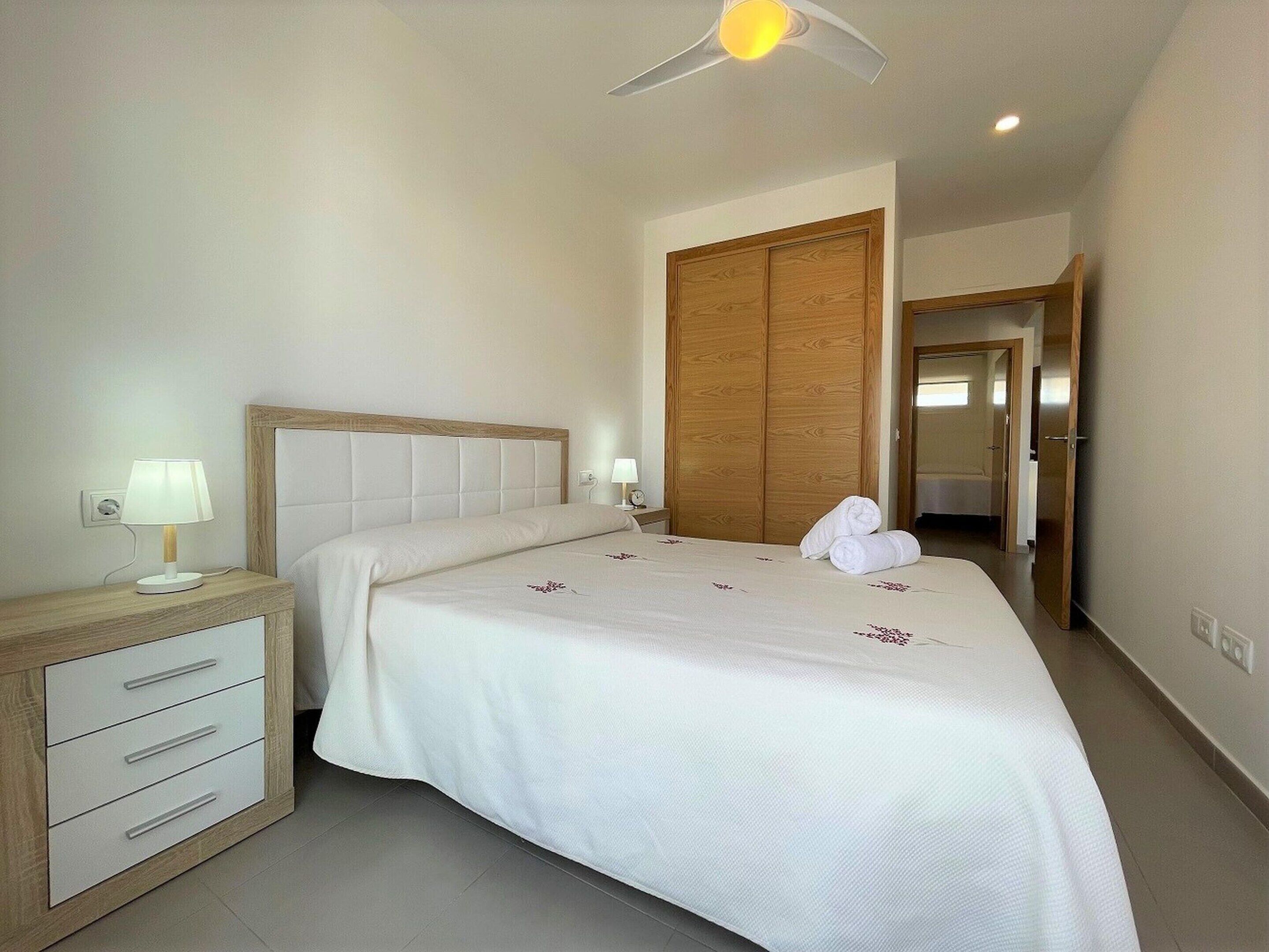 2 bedrooms