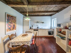 Apartment | Private kitchen | Oven, electric kettle, toaster, highchair