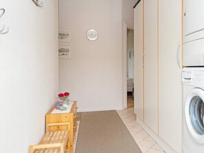 House | Interior - 6 Person Holiday Home in Tarm (Tarm)