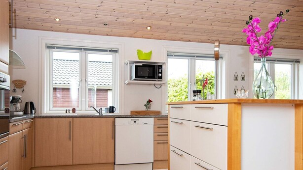 Private kitchen - 6 Person Holiday Home in Tarm (Tarm)