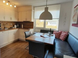 Hus | Eget kök | Barnstol