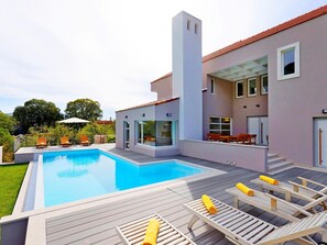 Villa | Pool | Indoor pool, outdoor pool - Villa in Zupa With Infinity Pool & Biokovo Views (Zagvozd)