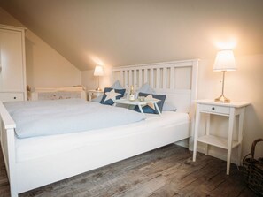 Ferienhaus | 2 Schlafzimmer, individuell eingerichtet, Bügeleisen/Bügelbrett