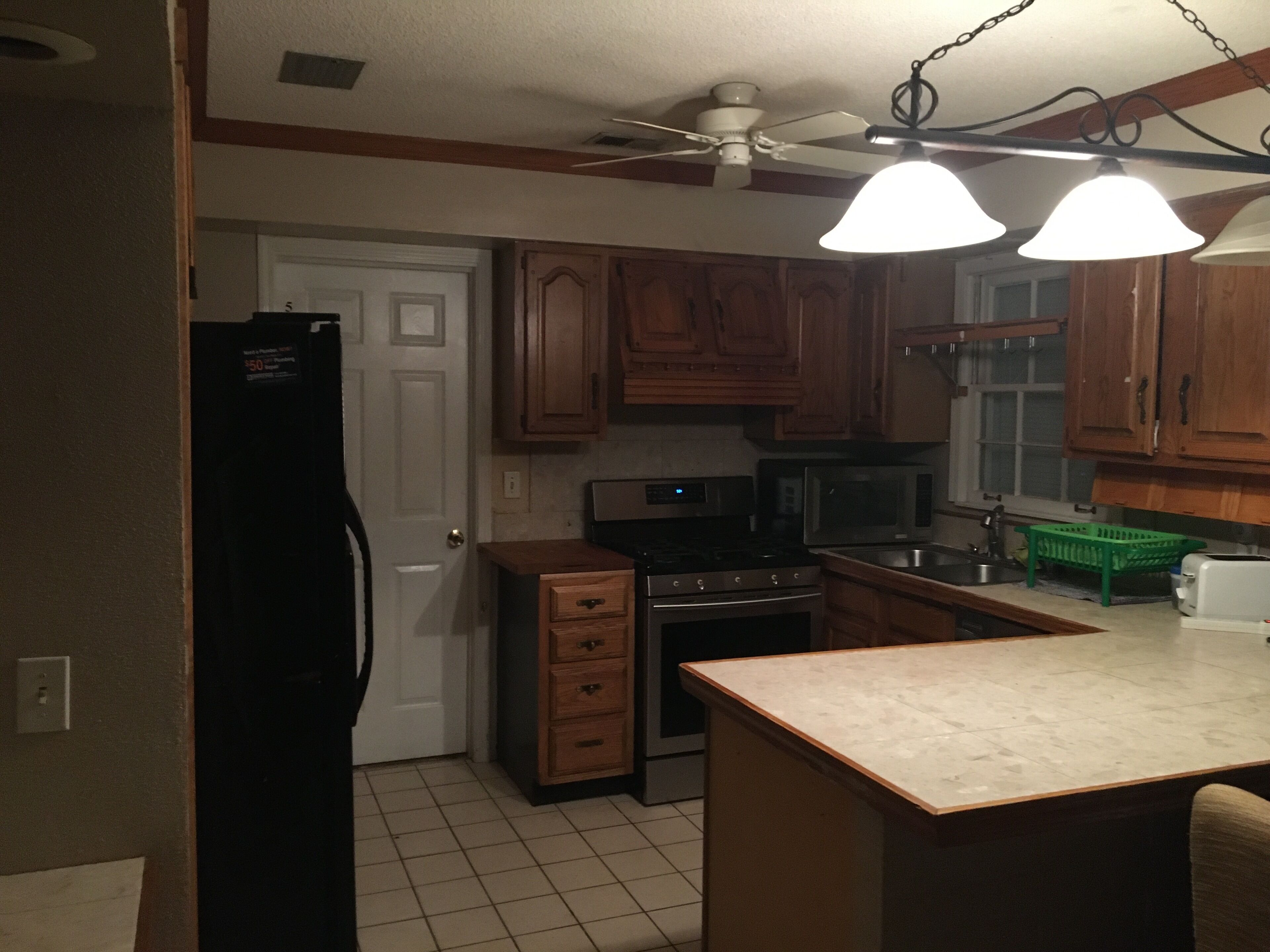 Microwave, oven, stovetop, cookware/dishes/utensils